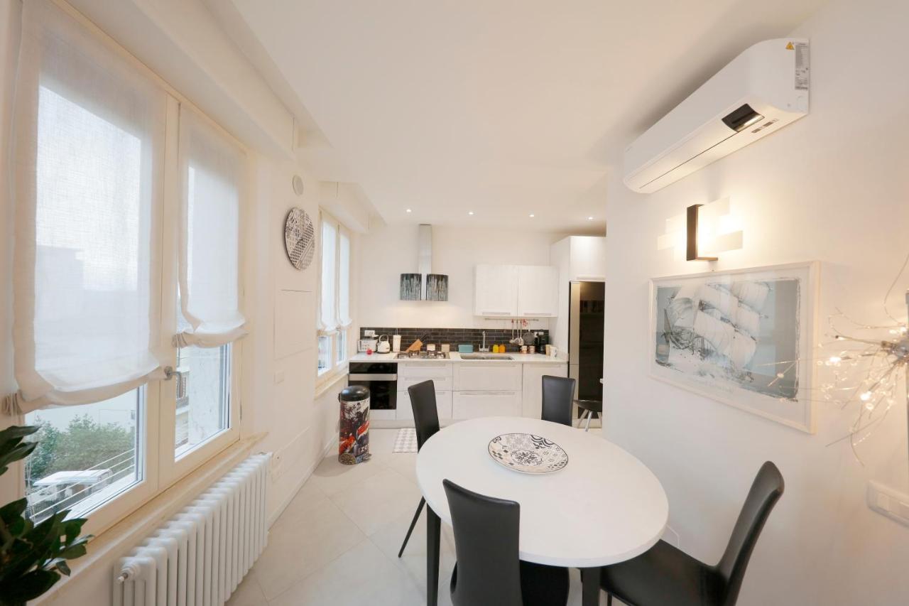 Siena Uptown - Sabrina'S Charming Apartment Exterior photo